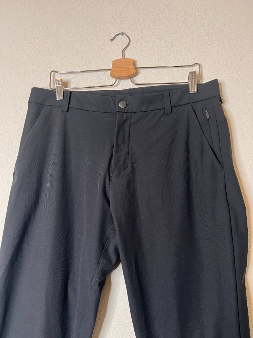 Lululemon Men's ABC Classic-Fit Trouser Charcoal Gray 34x32 - Picture 3 of 7